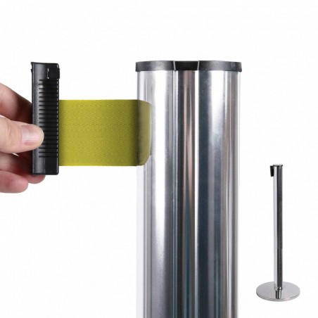 Poste separador con cinta extensible